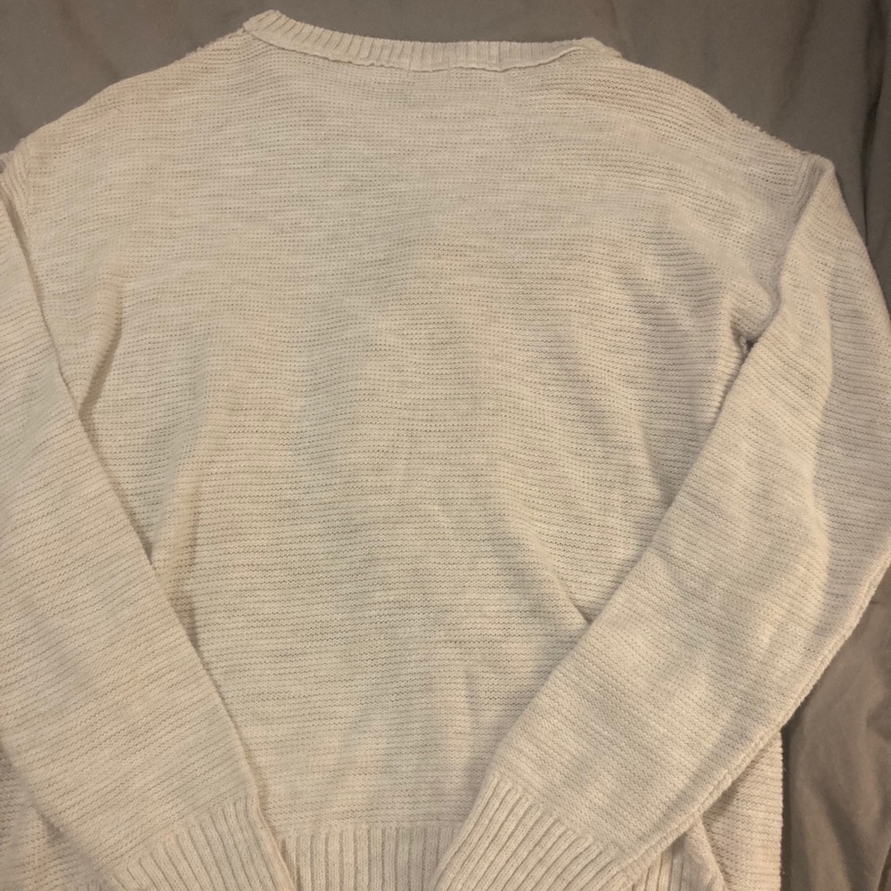Ladies Mossimo sweater - Picture 2 of 4